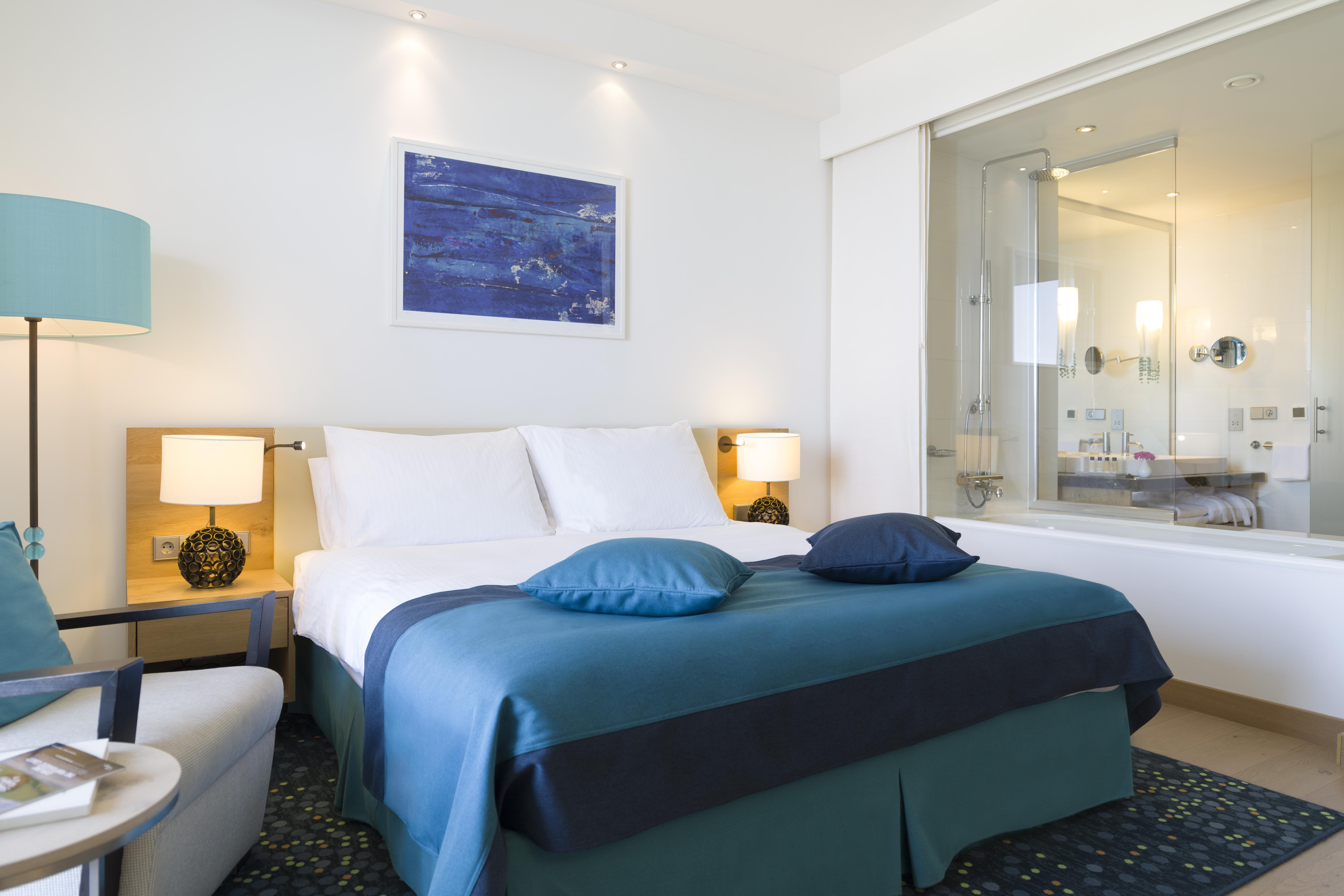 Hotel Sun Gardens Dubrovnik Orasac Esterno foto A room at the hotel
