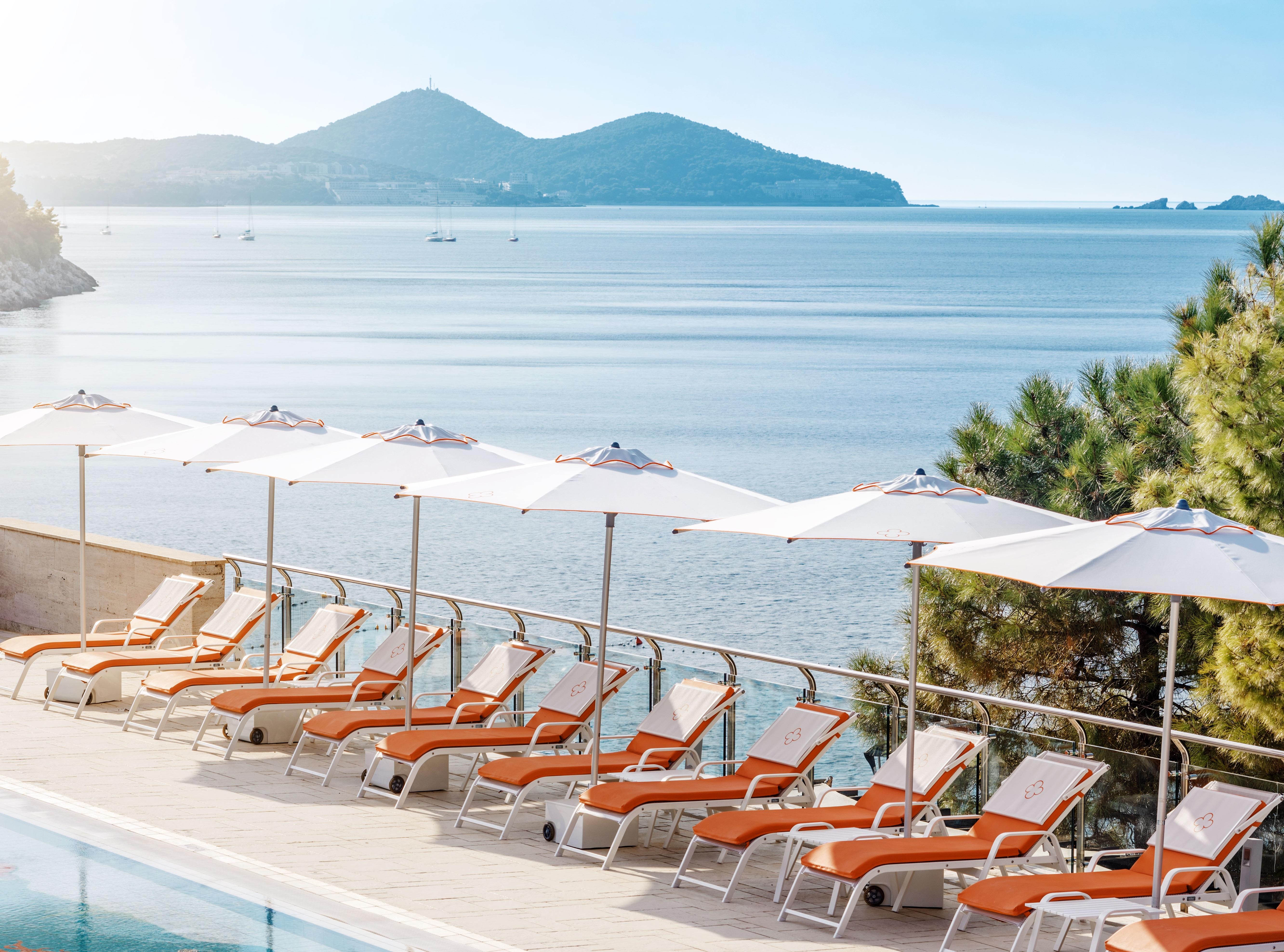 Hotel Sun Gardens Dubrovnik Orasac Esterno foto View of the island from the hotel
