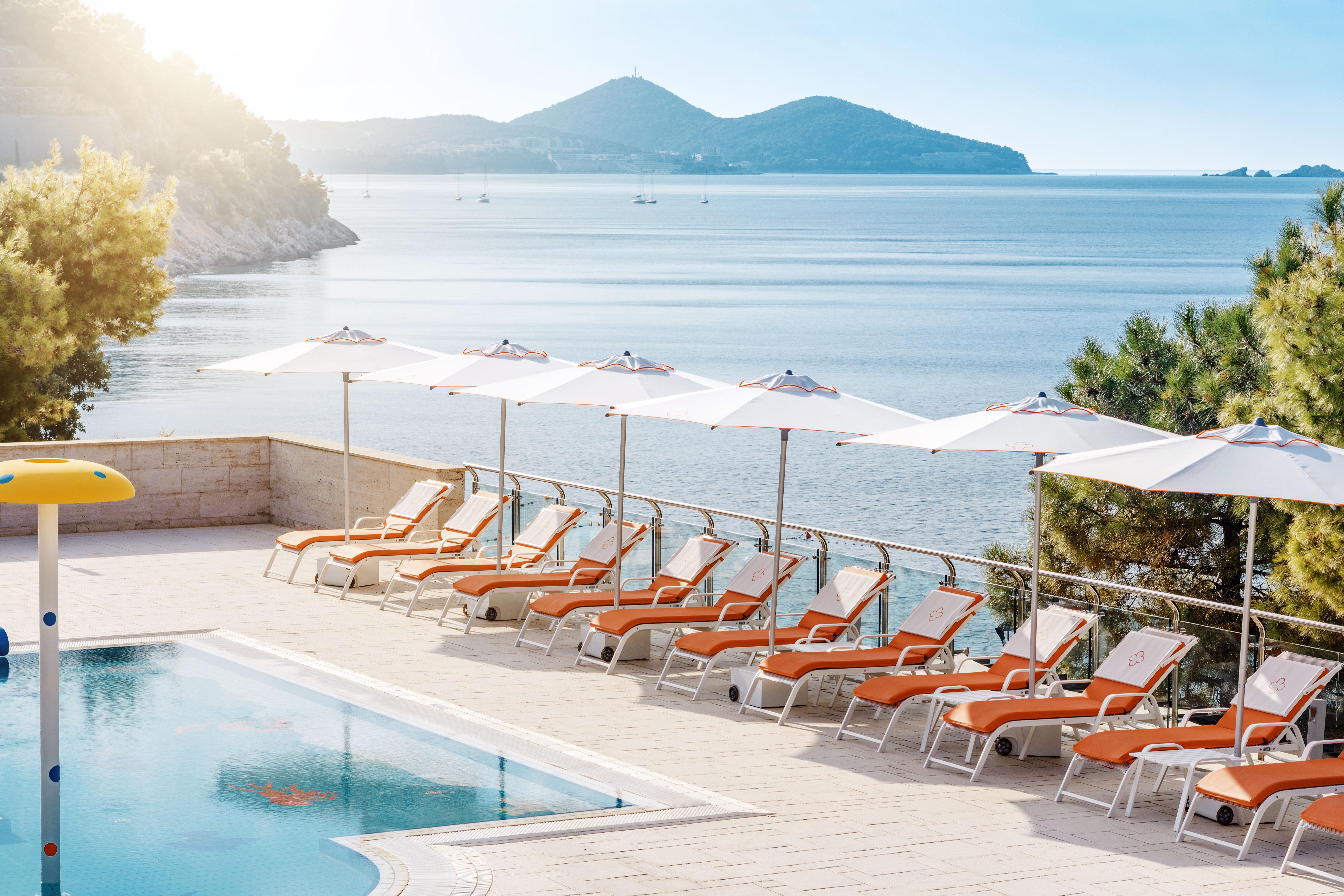 Hotel Sun Gardens Dubrovnik Orasac Esterno foto The hotel's pool