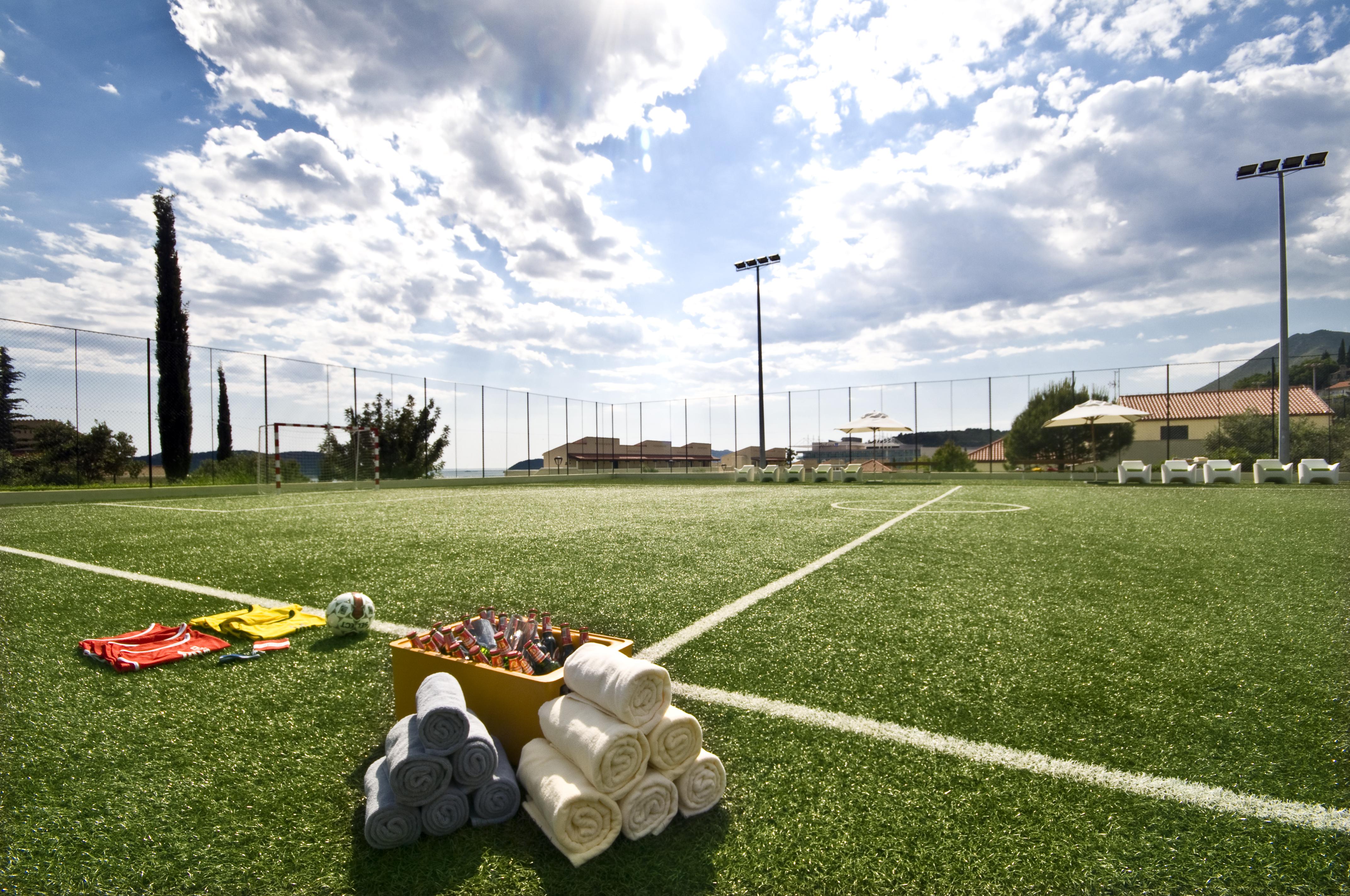 Hotel Sun Gardens Dubrovnik Orasac Esterno foto Training facilities